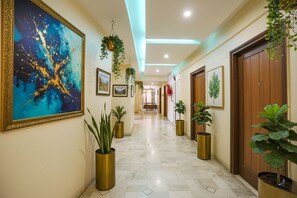 Lobby - Fabhotel Surya (Bhopal)