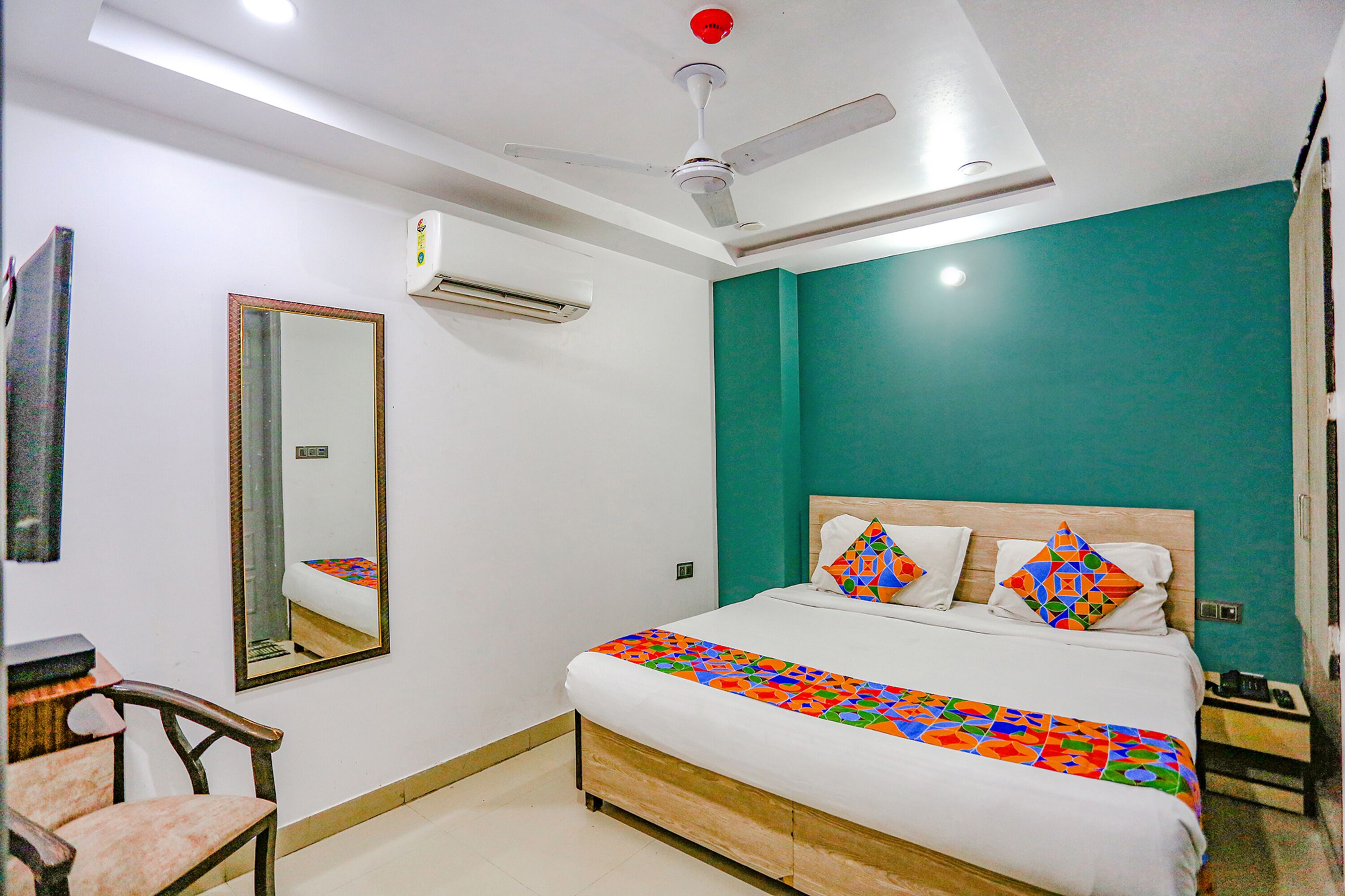 Sábanas de algodón egipcio, ropa de cama de alta calidad y escritorio 