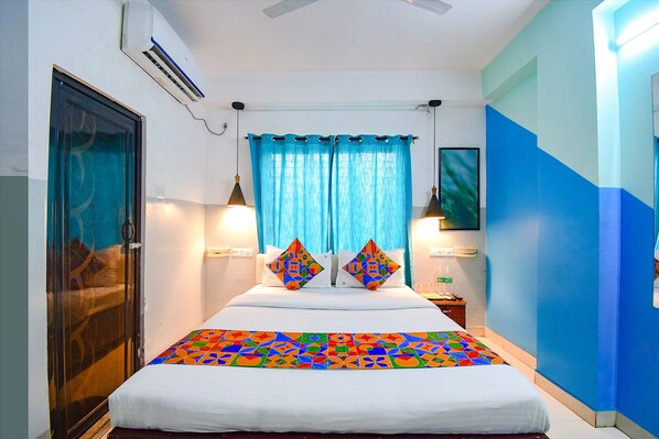 Egyptian cotton sheets, premium bedding, in-room safe, desk - Fabhotel Luxury Stay (Bidhannagar)