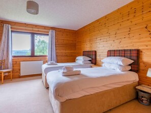 3 makuuhuonetta, internet