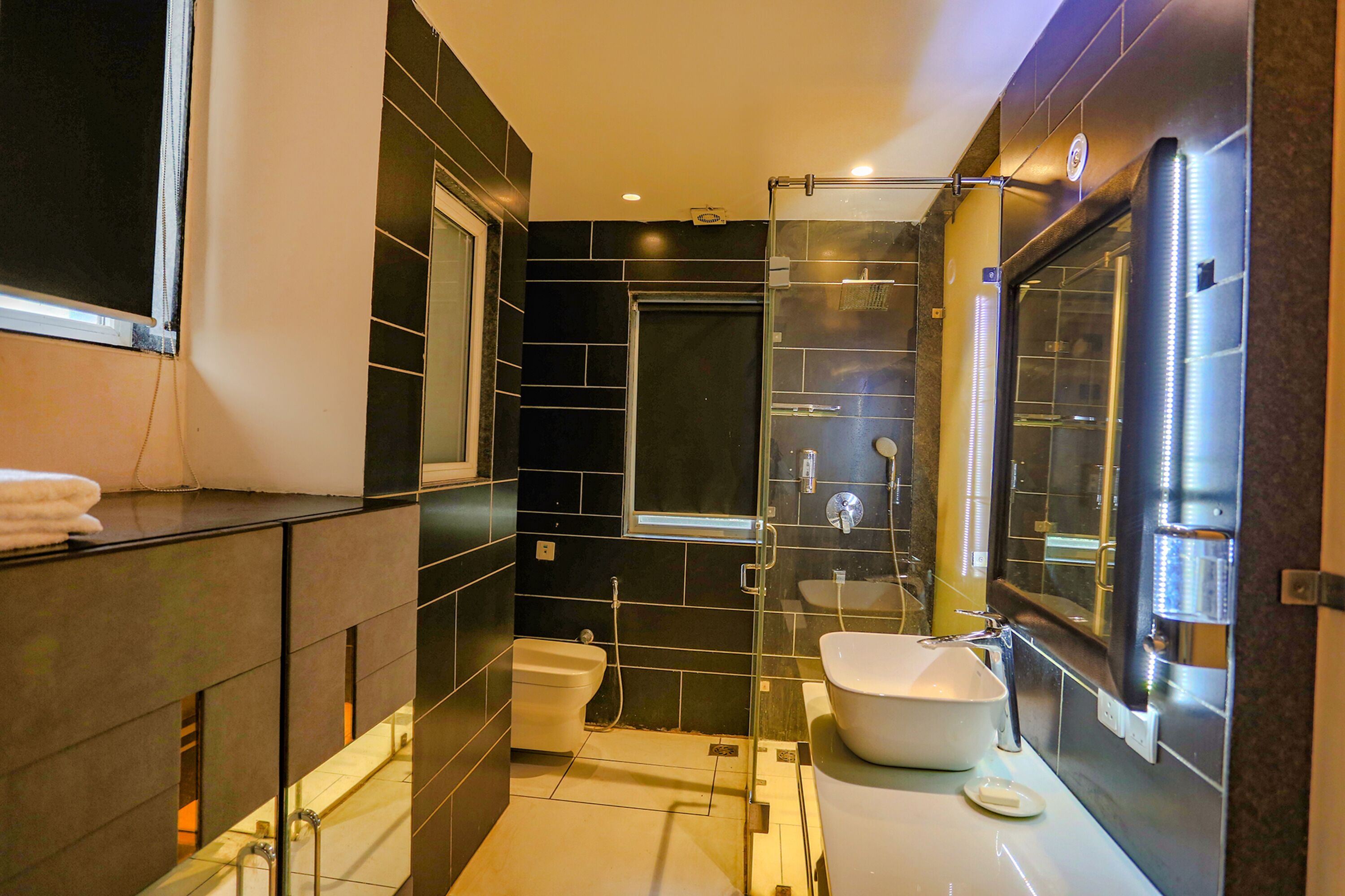 Photo - Townhouse Pitampura West Enclave