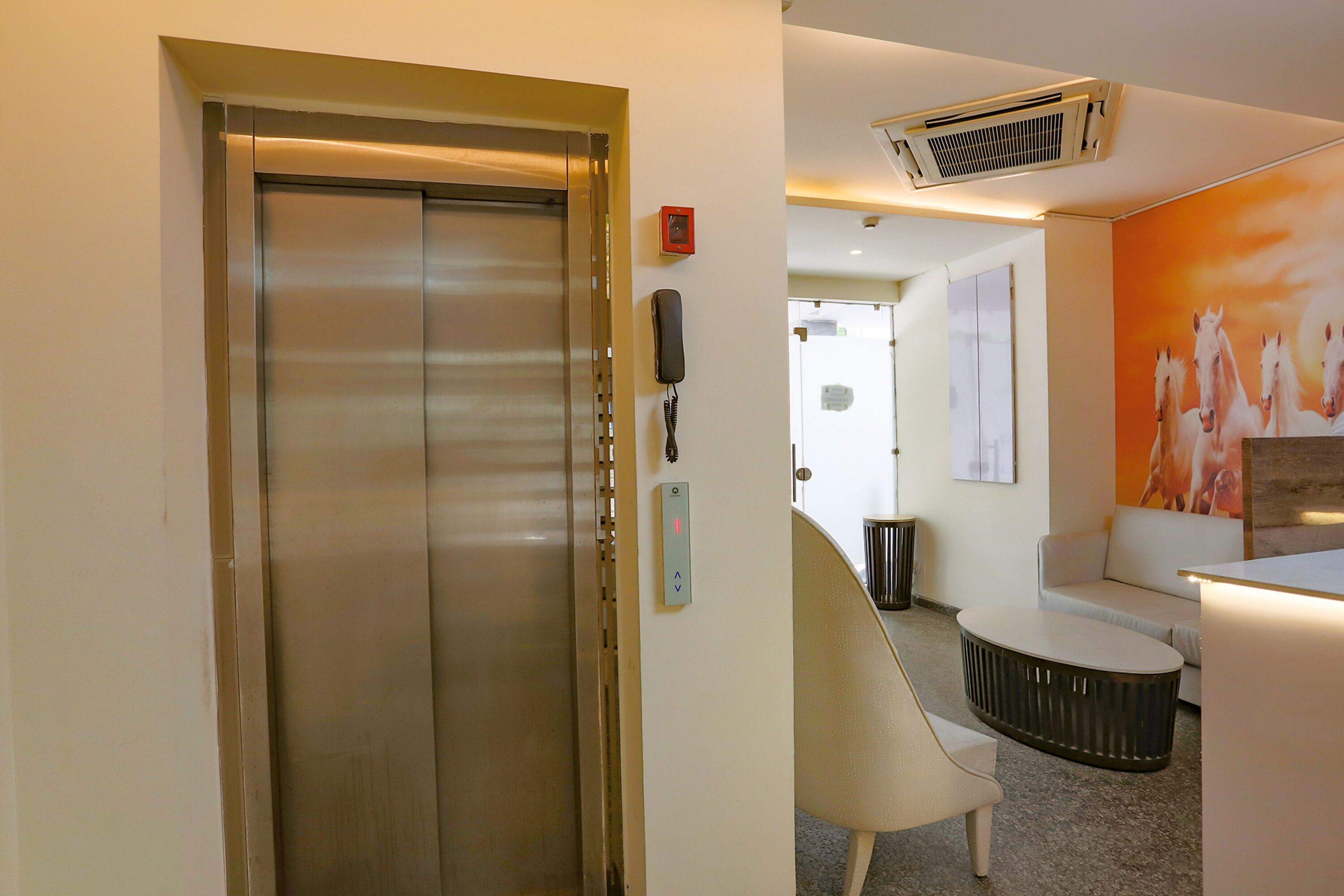 Photo - Townhouse Pitampura West Enclave