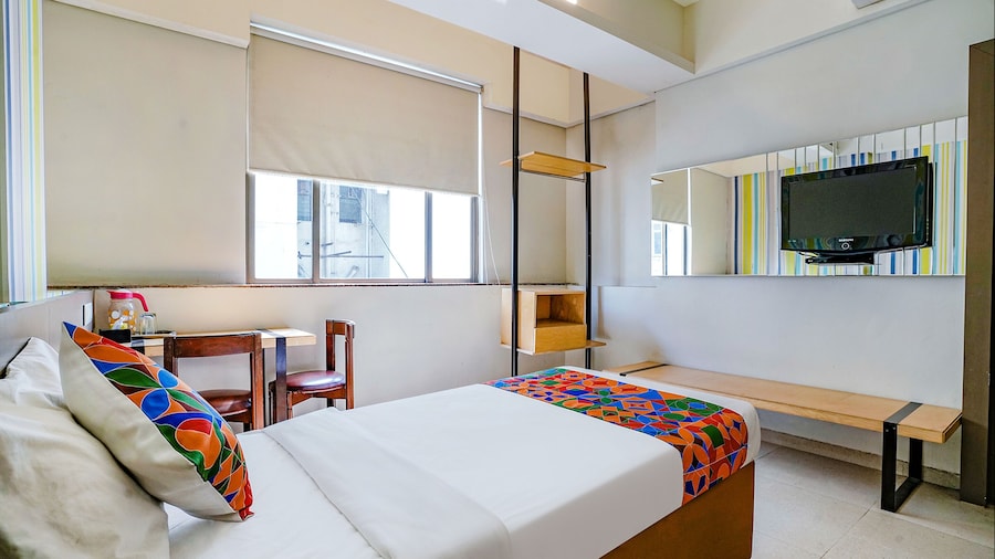 Fabhotel Gargi Deluxe
