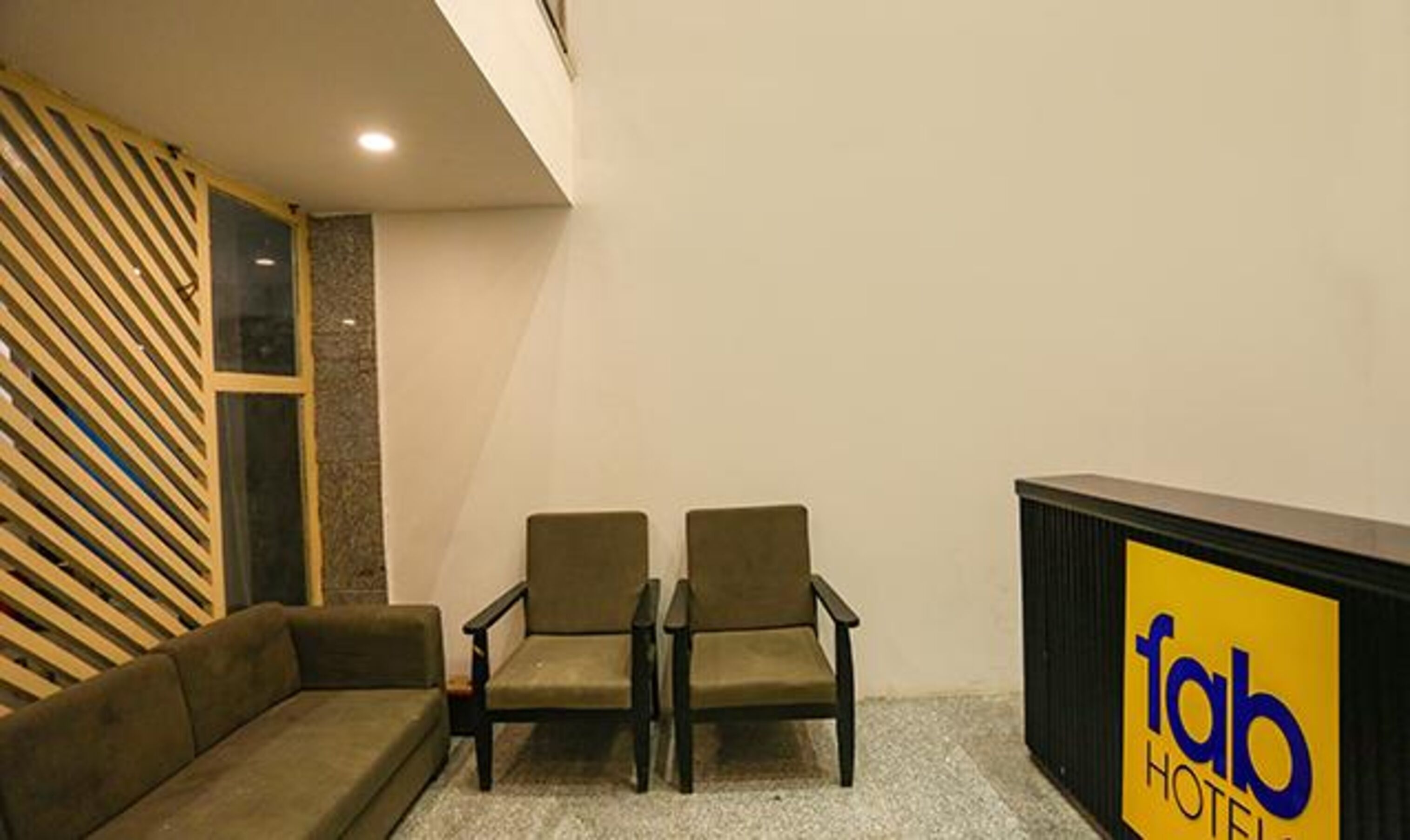 Photo - F9 Paschim Vihar by Fabhotel