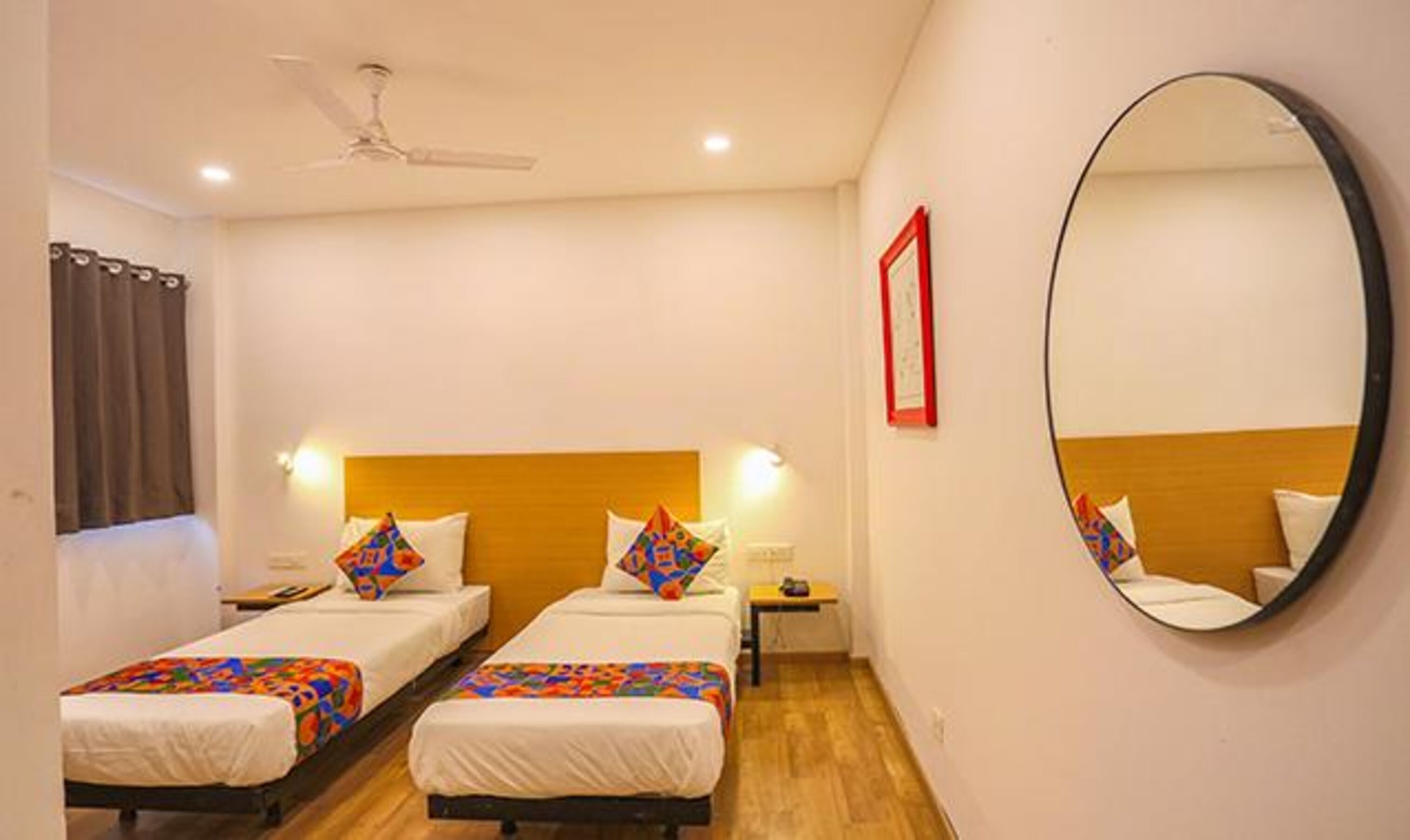 Photo - F9 Paschim Vihar by Fabhotel