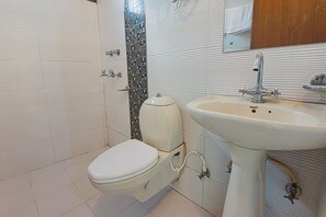 Bruser, brusehoved med spredningseffekt, gratis toiletartikler