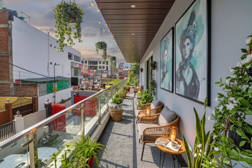 FabHotel The Shashi