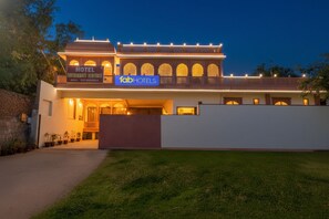 Exterior - Fabexpress Shekhawati Palace (Jaipur)