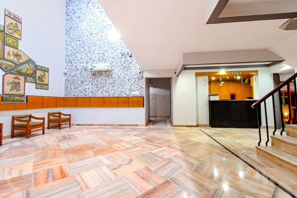 Lobby - Fabhotel Classic Holiday (Jaipur)