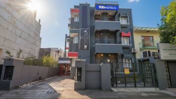 Entrada al alojamiento