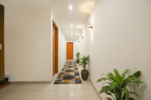 Lobby - Fabhotel Pride Inn (Hyderabad)