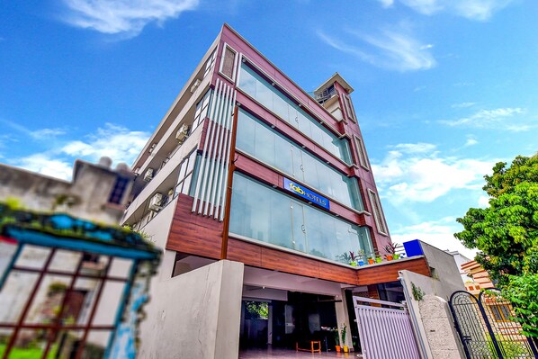 Exterior - Fabhotel Mayank Residency (Dehradun)