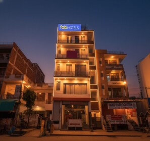 Exterior - FabHotel Grand Capitol (Jaipur)