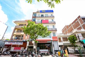 숙박 시설 정면