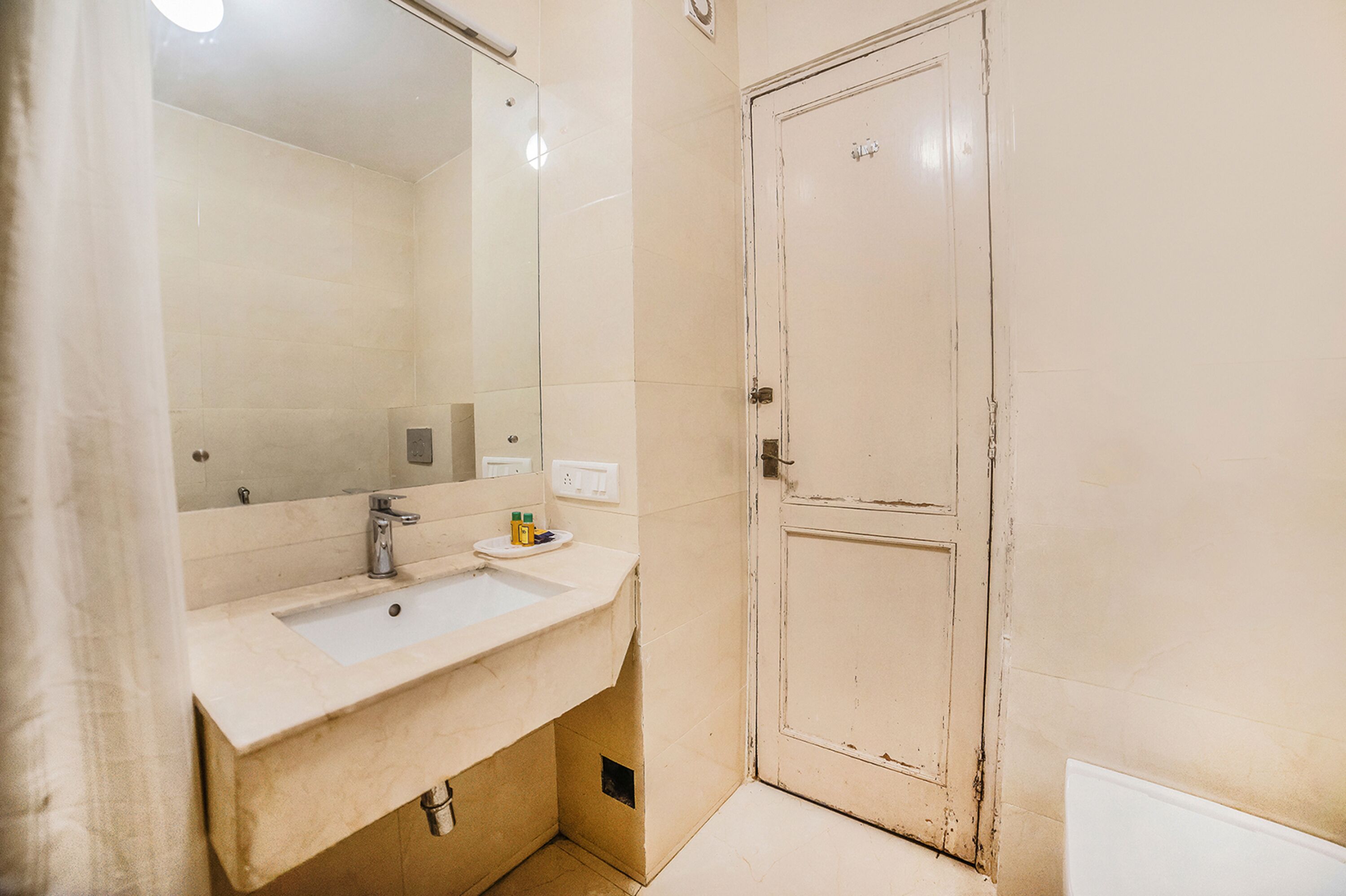 淋浴設備、雨淋花灑、免費梳洗用品、提供毛巾