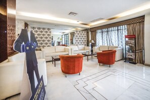 Restaurant - Fabhotel Bmk Grand (New Delhi)