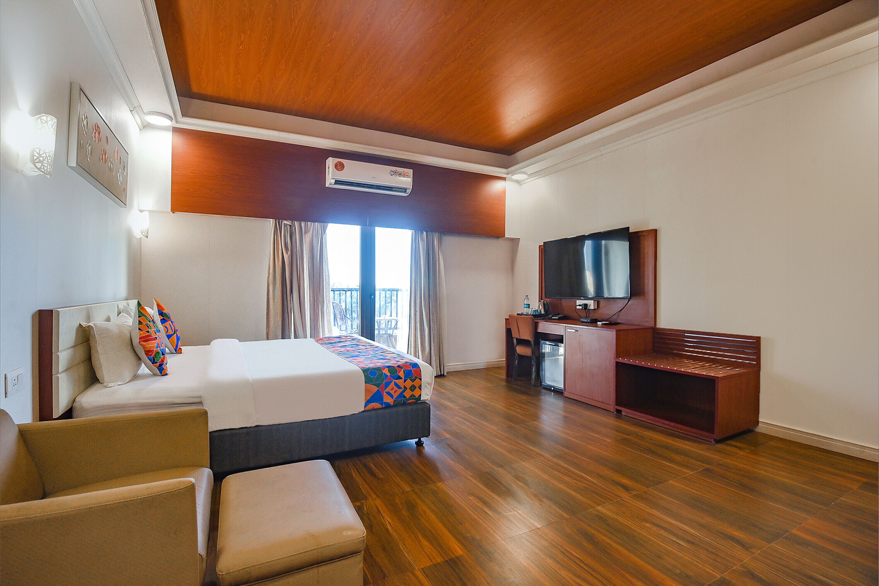 ファミリー ルーム | エジプト綿のシーツ、高級寝具、セーフティボックス (室内)、デスク