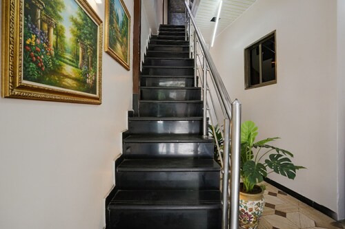 FabHotel Comfort stay