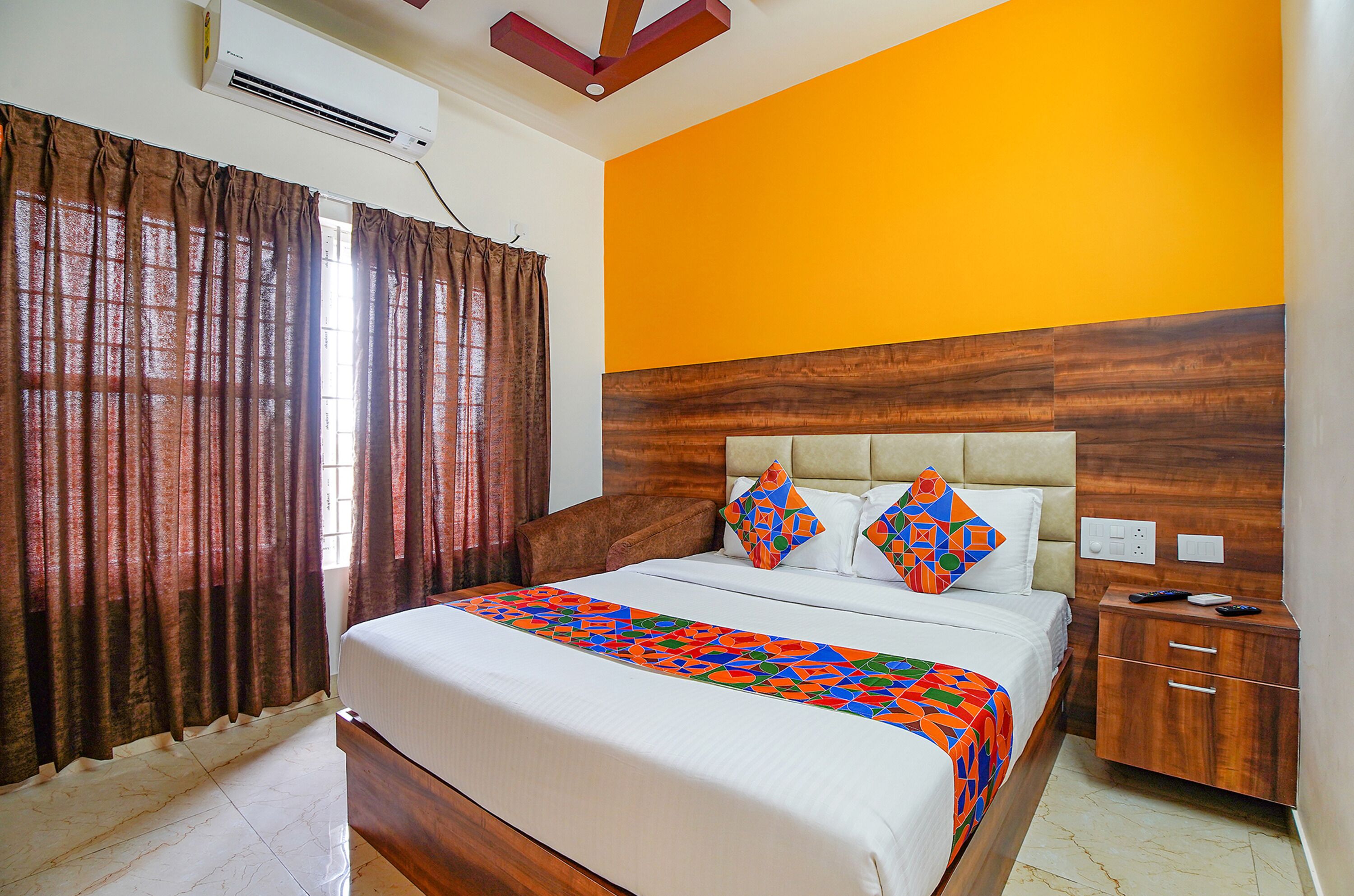 FabHotel Greenwood Xpress Inn