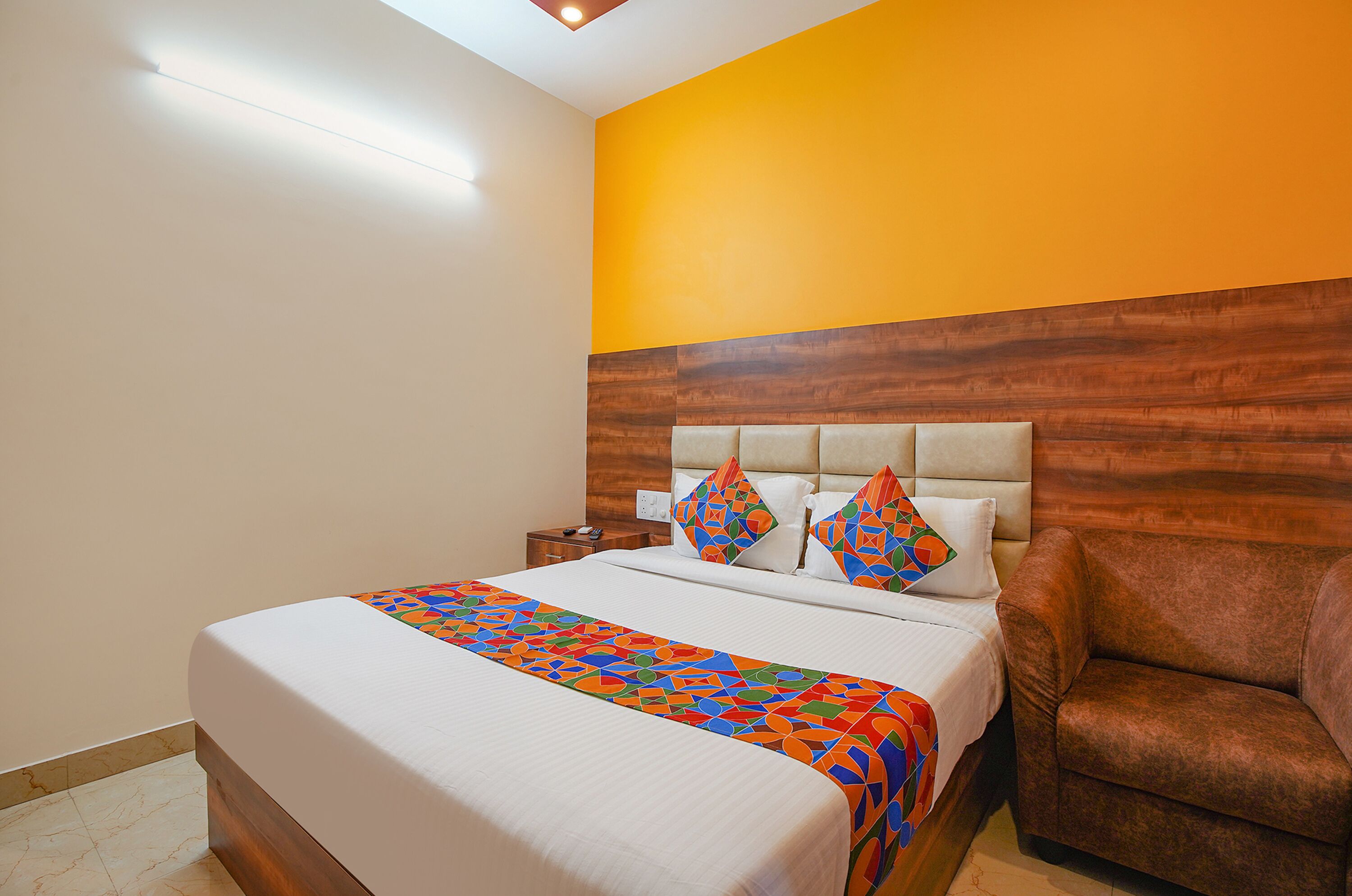 egyptian cotton sheets, premium bedding, in-room safe, free wifi