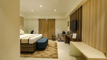 1 bedroom, Egyptian cotton sheets, premium bedding, in-room safe