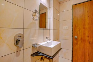 Regadera, regadera tipo lluvia, amenidades de baño gratuitas, toallas