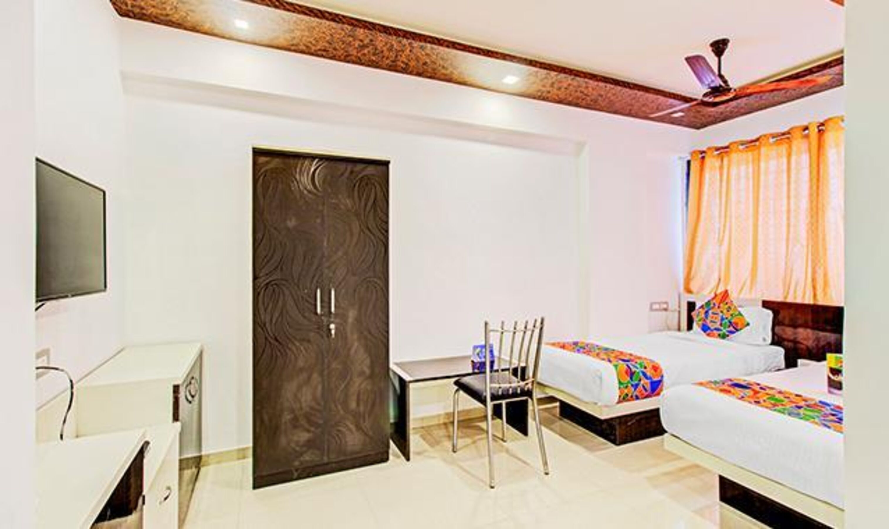 FabHotel Renuka Executive