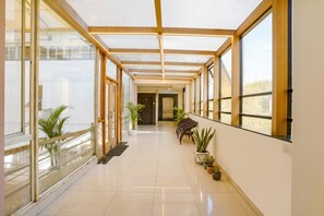 Lobby - Fabhotel Regent Inn (Pune)