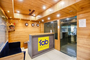 Reception - Fabexpress Sunshine Regency (Bhopal)