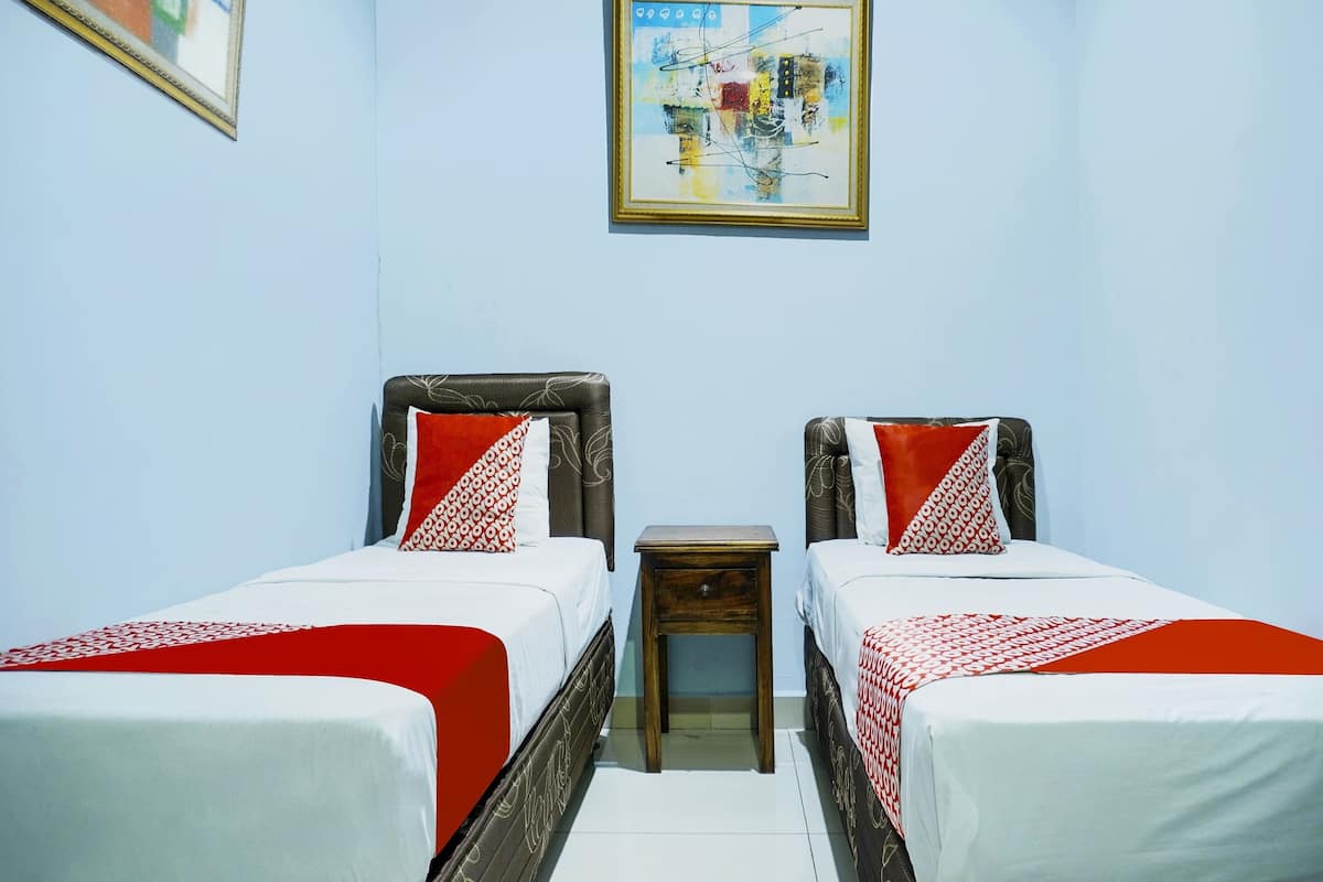 Kamar Twin Deluks | Meja kerja, ruang kerja ramah laptop, Wi-Fi gratis, dan seprai linen
