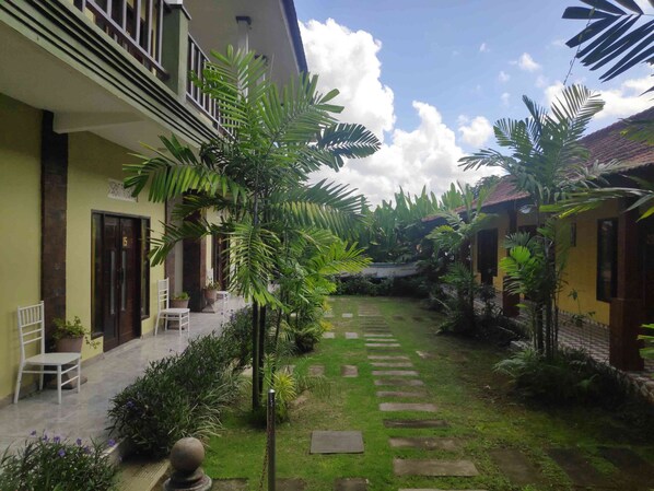 Exterior - OYO 90547 Pondok Saren Anyar (Mengwi)