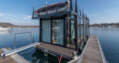 Houseboat - La Dolce Vita - Lake Maggiore, Italy