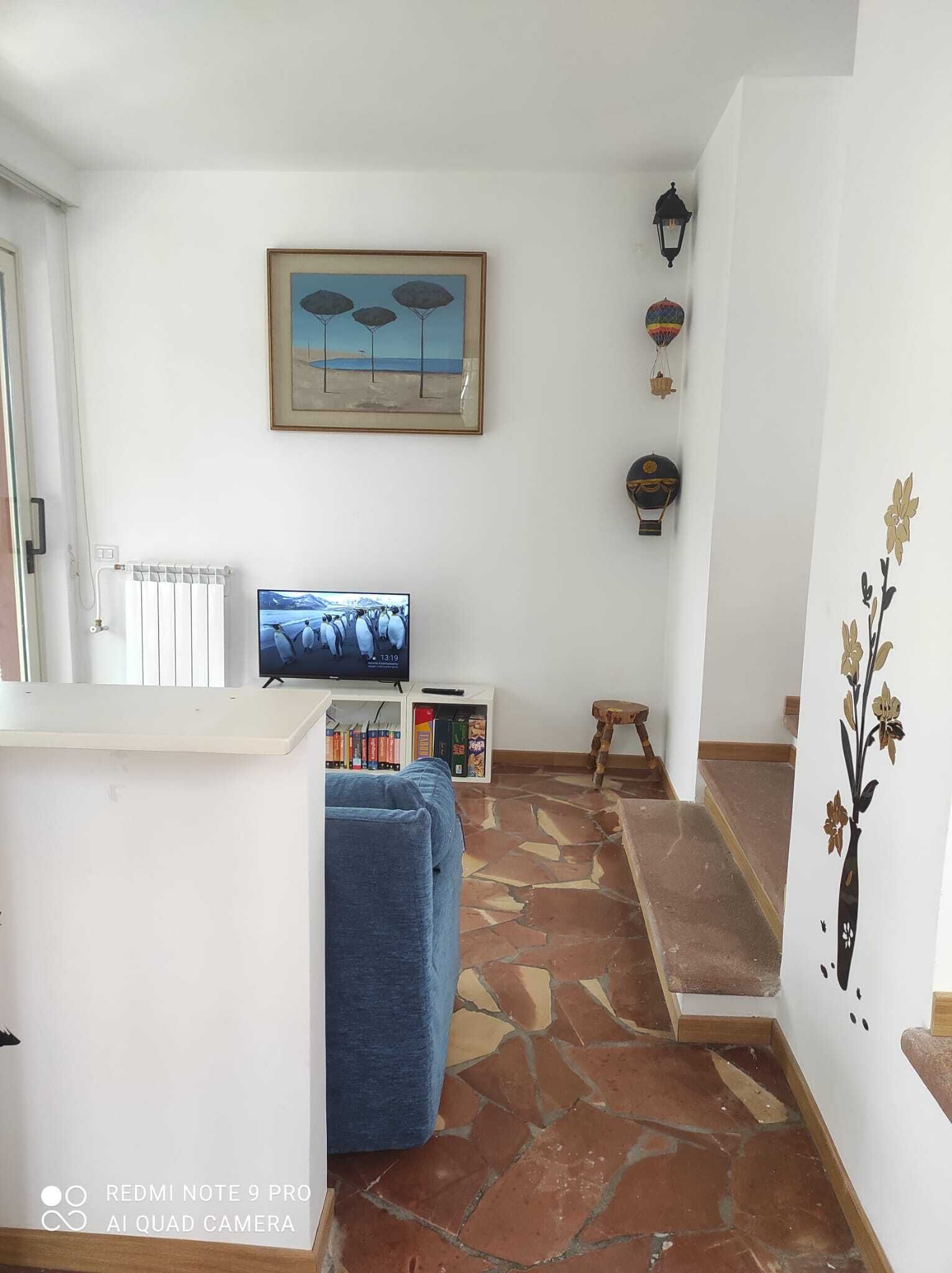 Cozy and nice , large bright open space overlooking the garden : Casa Dei Leoni.