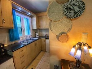Sea Side Studio | Private kitchen | Full-size fridge, oven, stovetop, coffee/tea maker