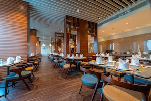 Dining - Effotel By Sayaji Bhopal (Bhopal)