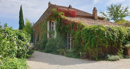 Charming stone house for 4 rated 5 stars