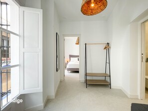 1 chambre, fer et planche à repasser, Wi-Fi gratuit, draps fournis