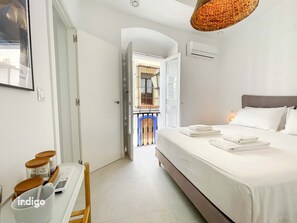 1 chambre, fer et planche à repasser, Wi-Fi gratuit, draps fournis