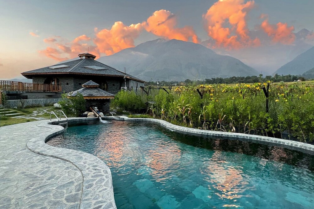 Osho Himalayas