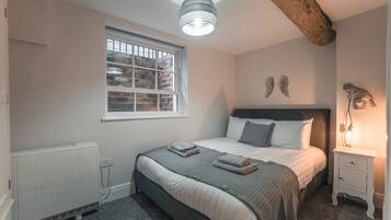 Deluxe Duplex | Seterika/papan seterika, Wi-fi percuma, cadar katil