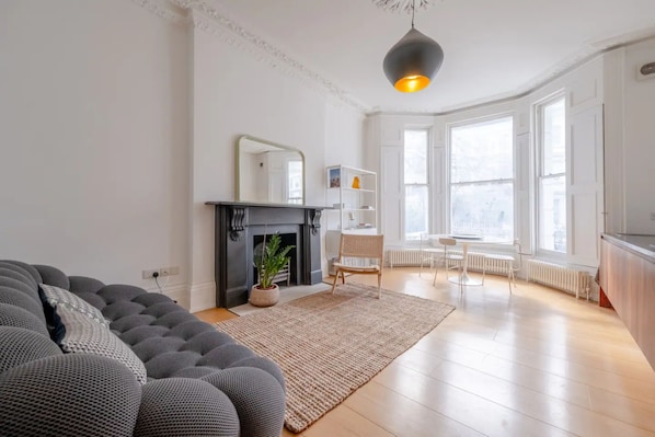 Basic Apartment, 2 Double Beds | Living area