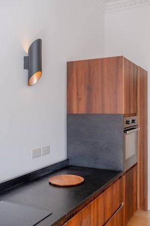 Basic Apartment, 2 Double Beds | Private kitchen