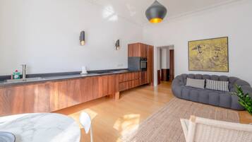 Eenvoudig appartement, 2 tweepersoonsbedden | Interieur