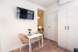 Interior - Stylish studio near the beach (Den Haag)