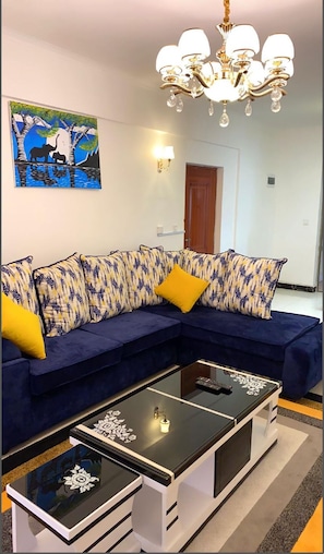 Apartment | Living area - Stunning 3-bed Apartment in Nairobi (Nairobi)