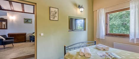 Family House, Multiple Bedrooms (Wellness House On The River Kupa)