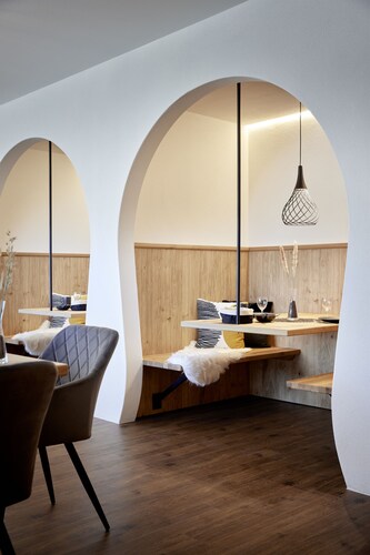 Maximilian Appartements