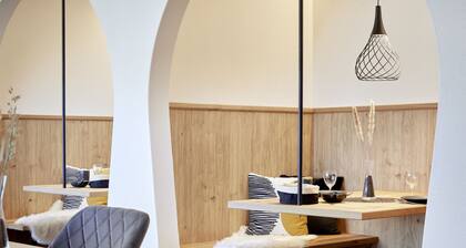 Maximilian Appartements