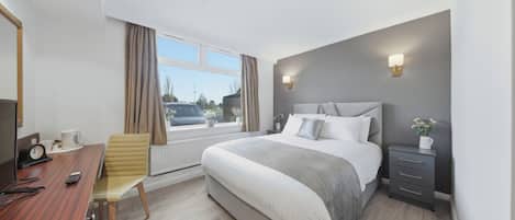 Desk, iron/ironing board, free WiFi, bed sheets