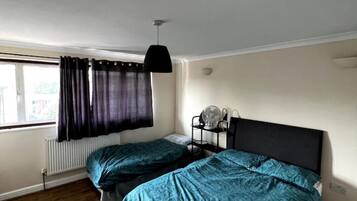 4 bedrooms, iron/ironing board, travel crib, free WiFi